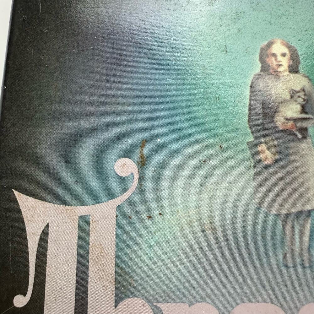 3/$20 Marlys Millhiser The Threshold 1984 Hardcover Book Book Club Edition - Picture 3 of 9